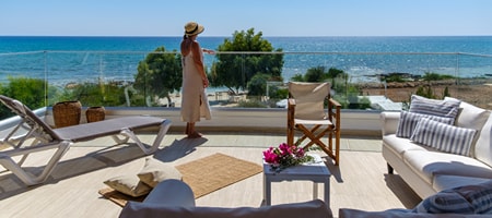 Four Bedroom Beach Front Roof Terrace Villa