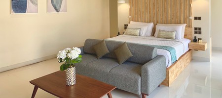 Royal Aine - One Bedroom Pool Villa with Jacuzzi