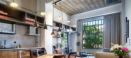 The Foundry Suite H-1