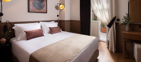 Deluxe Double Room with Partial Sea View 17m²
