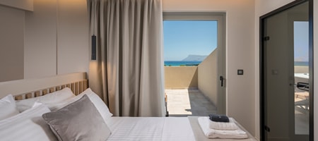 Panoramic Sea View Family Maisonette with Outdoor Jacuzzi