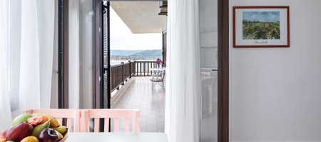 Sea View Apartments VI