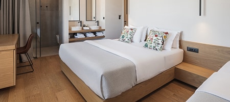Deluxe Triple Bedroom