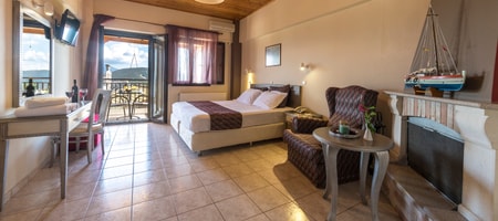Deluxe Triple Room