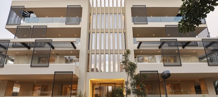 Apartment with pool view A1