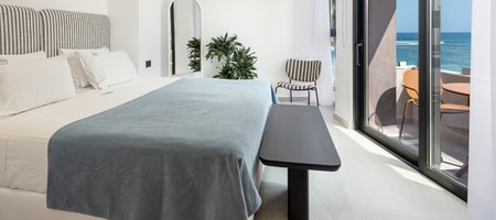Deluxe Room with Balcony and Side Sea View