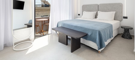 Deluxe Double Room with Balcony