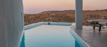 Cave Suite with Private Pool & Sunrise View