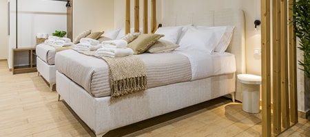 Deluxe King Studio with Spa Bath