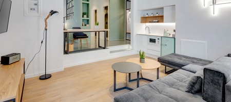 1826 Superior Apartment