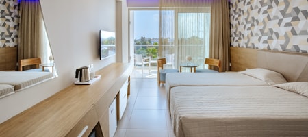 Deluxe Twin/Double Room with Inland View