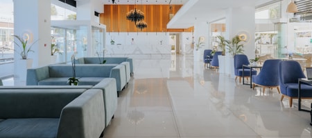 Tasia Maris Seasons Hotel