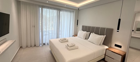 Executive Double Private Pool