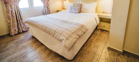 Deluxe Double Room - Purple