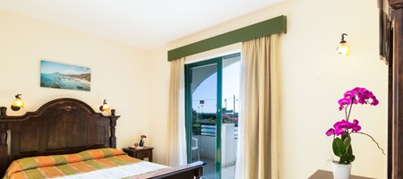 One Bedroom Apartment