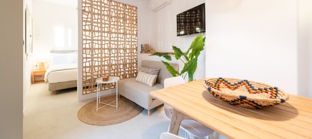 Openspace Garden Apartment with BBQ