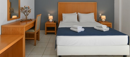 Deluxe Double or Twin Room with Sea View