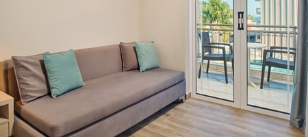 Comfort Room with Pool View - 30m²
