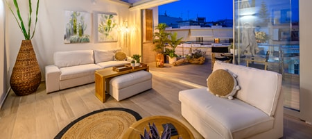 Apartment with Balcony Fiorela's Casa