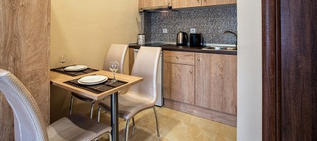 Maisonette Apartment (IV)