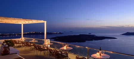 Vallas Apartments & Villas Santorini