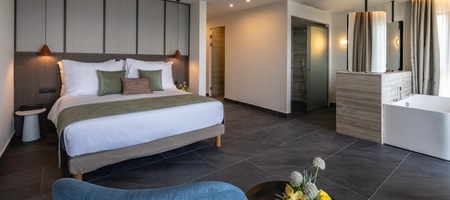 Junior Suite Front Sea View