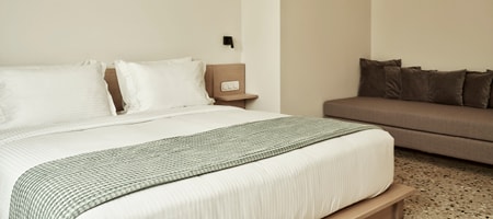 Economy Room