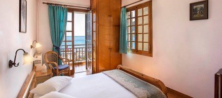 Double or Twin Room with Sea View