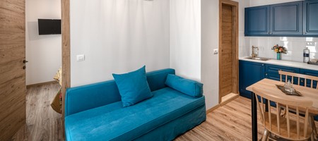 Senior Suite