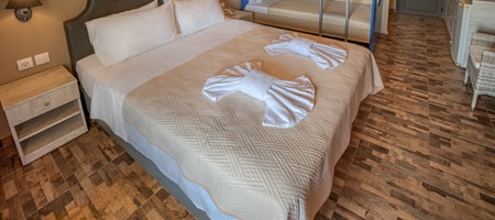 Superior quadrable  front of the sea /panoramic view room