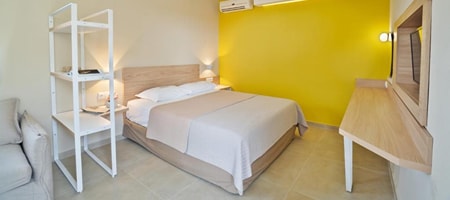 King Suite with Pool View | 50m2