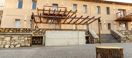 Vevi Villa I