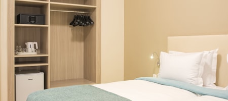 Standard Single / Double Room