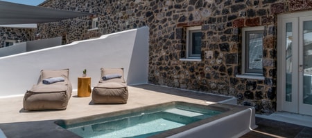Cave Suite with Jacuzzi