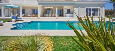 Villa Hibiscus Beach House