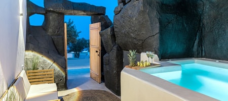 23 Imerovigli Smart Suites