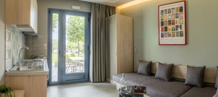 Standard Apartment - One Bedroom (Ground Floor - Sea View)