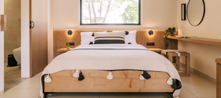 Deluxe Bungalow Suite