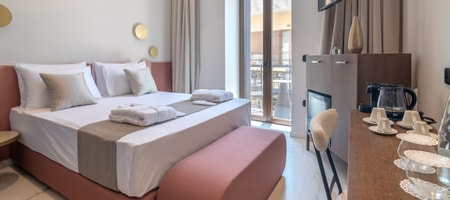 Superior Suite with Indoor Jacuzzi - City View | Rethymnon Old Town