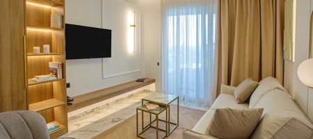 King Suite with Side Sea View