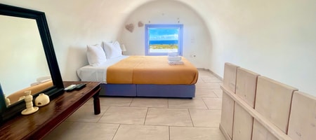 Loft Villa with Sea View 2-4pax