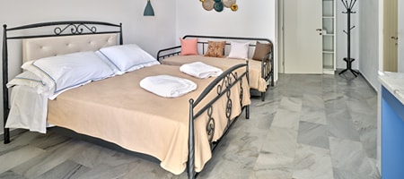 Suite Circles - Double Room & 2 Singe Beds - Wheel Chair Accessible