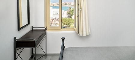 Suite Fishes - Double Room & 2 Single Beds with Jacuzzi