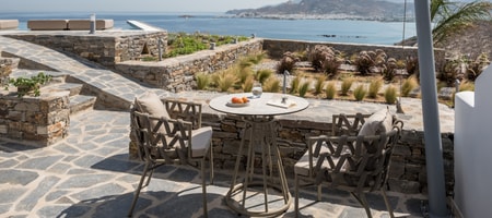 Deluxe Suite Sea View – Ground Floor