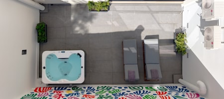 Atrium Loft with Outdoor Hot Tub