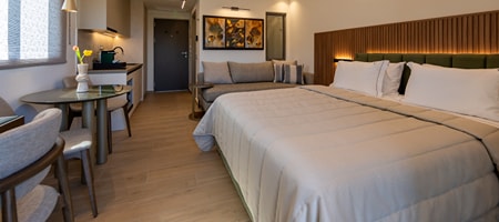 Premium Suite – Garden & Pool Access