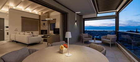 Grand Penthouse (360° View)