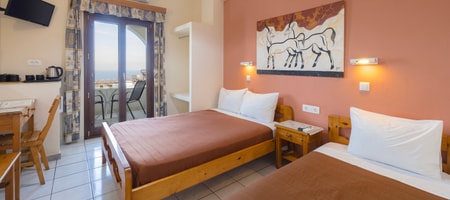 Basic Triple Room with Balcony (Sea View)