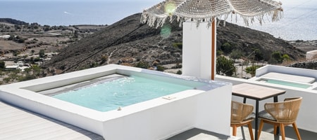 Suite with outdoor hot tub