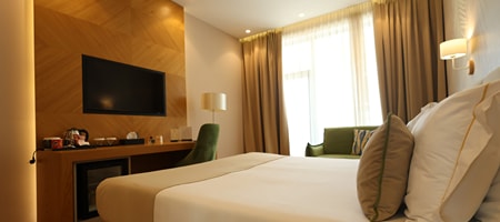 Deluxe Triple with Sea View